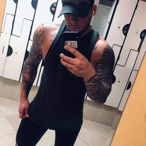 Meet your Posher, Alex